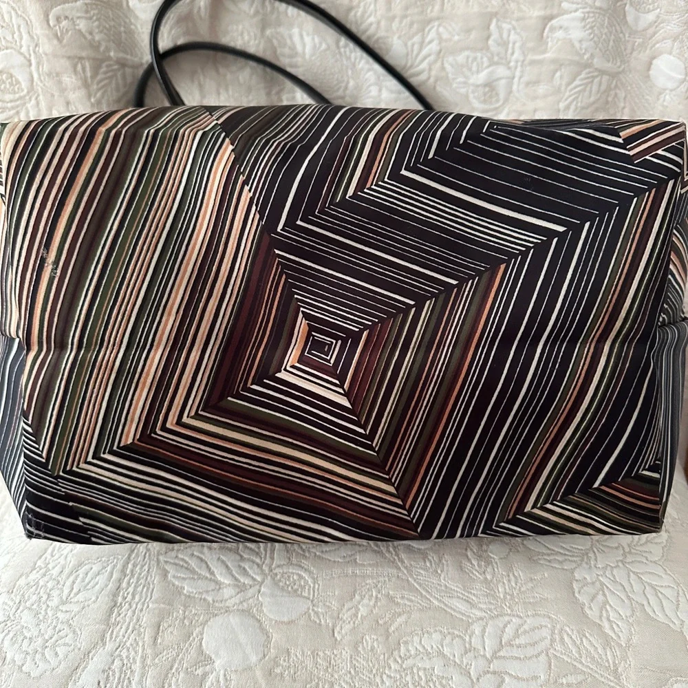 Longchamp Op Art Medium Shoulder Tote - Picture 7 of 15